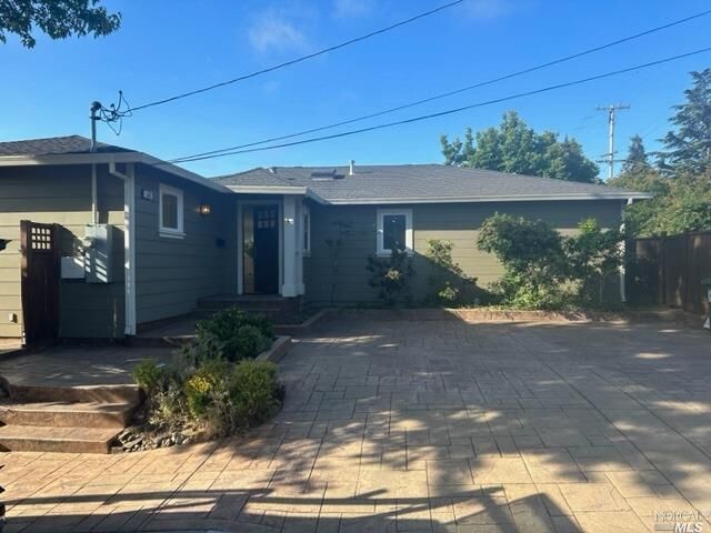 Property Photo:  56 Butterfield Road  CA 94960 