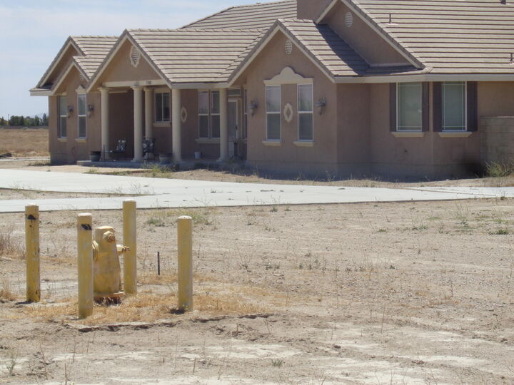 Property Photo:  Ave. A6 W 78th Stw  CA 93536 