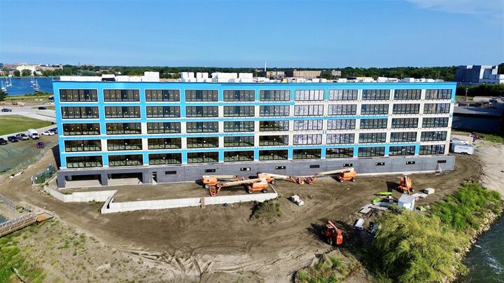 901 Adelaide Circle 502  Muskegon MI 49441 photo