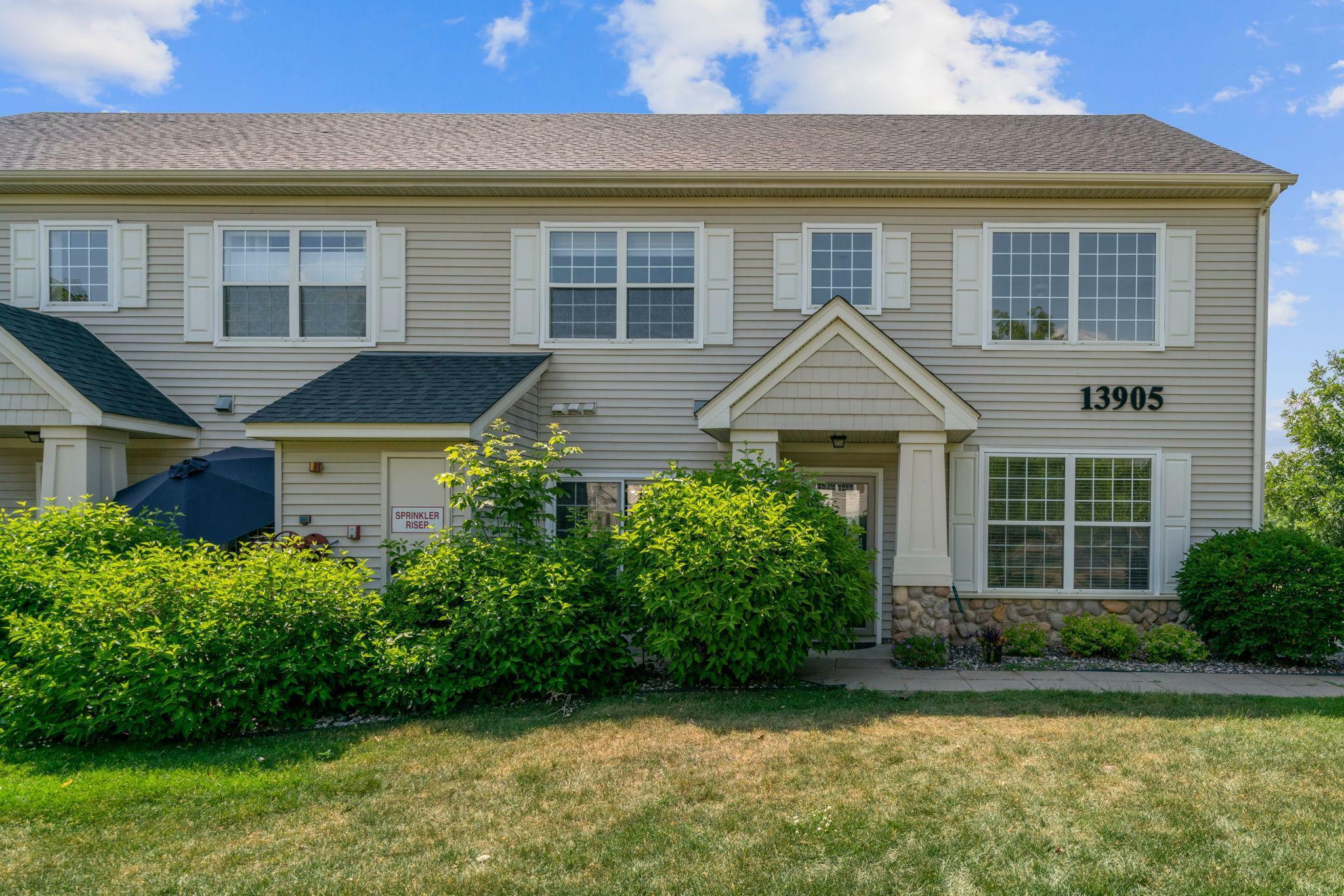 Property Photo: 13905 52nd Avenue N 704 MN 55446