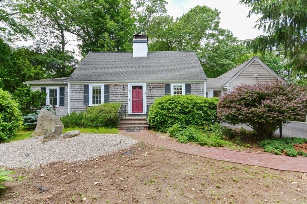 Property Photo:  60 Pheasant Hill Street  MA 02090 