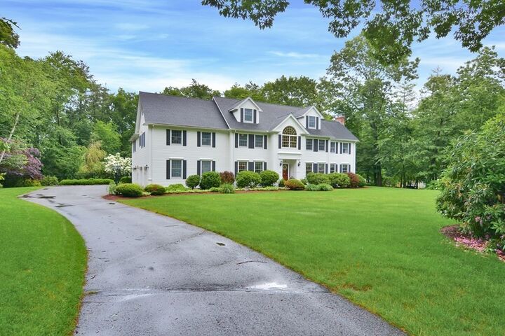 Property Photo: 10 Stone Row Ln MA 01833