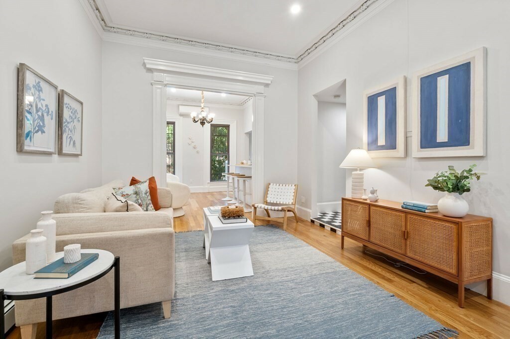 Property Photo: 98 West Springfield Street 1 MA 02118
