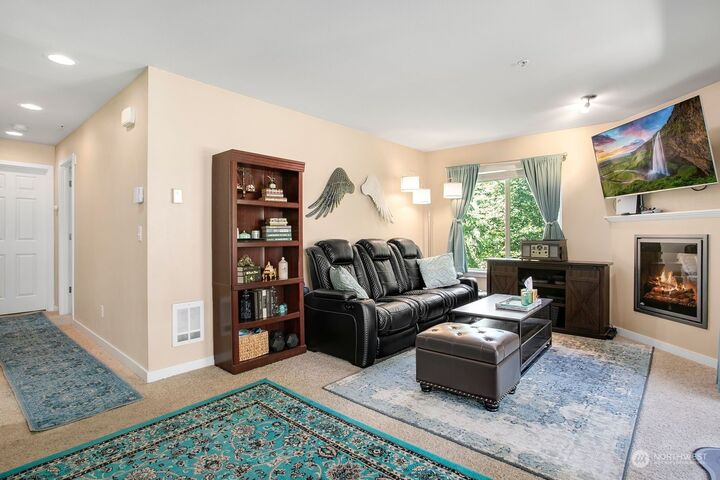 Property Photo:  1900 Weaver Road R-205  WA 98290 