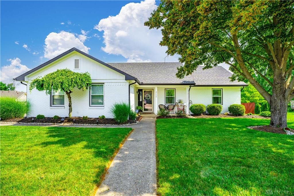 Property Photo:  2159 Painter Place  OH 45342 