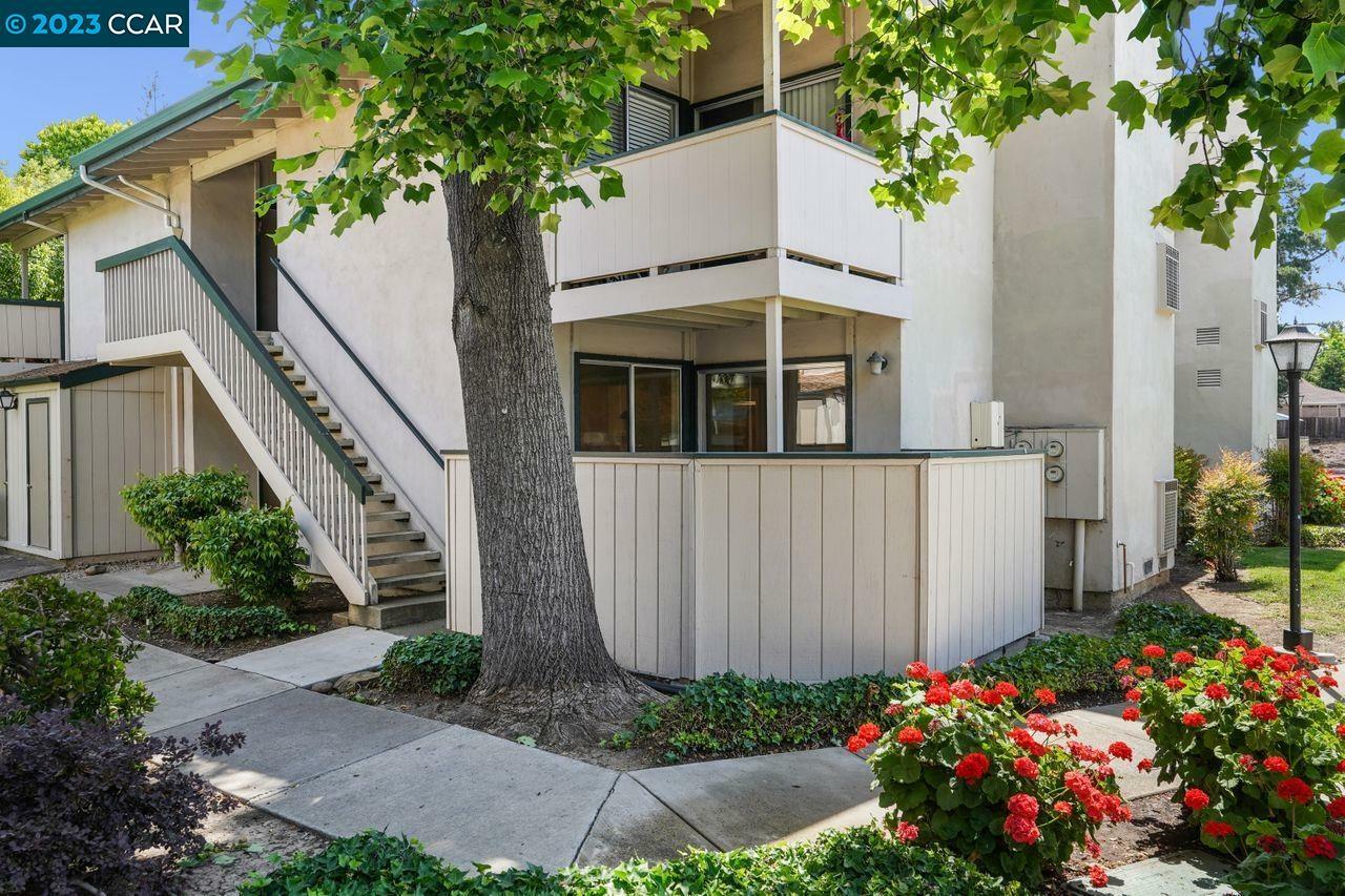 Property Photo: 5450 Concord Blvd C3 CA 94521