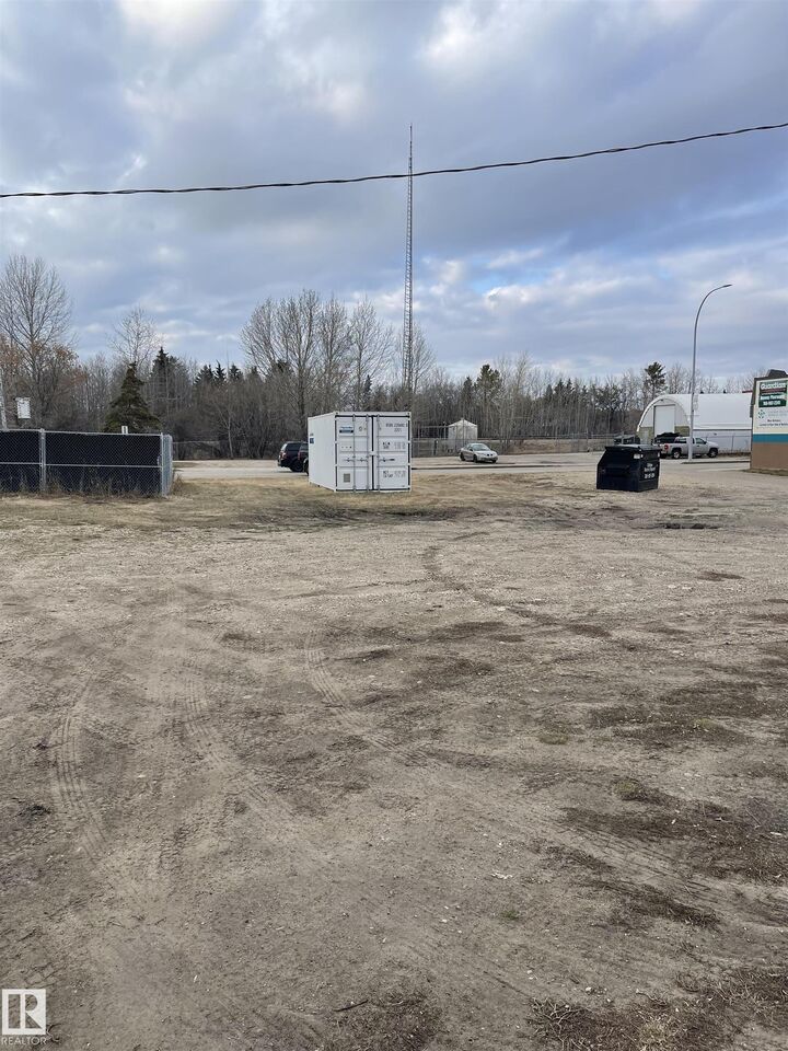 Property Photo:  4927 Lac Ste Anne Trail  AB T0E 1V0 