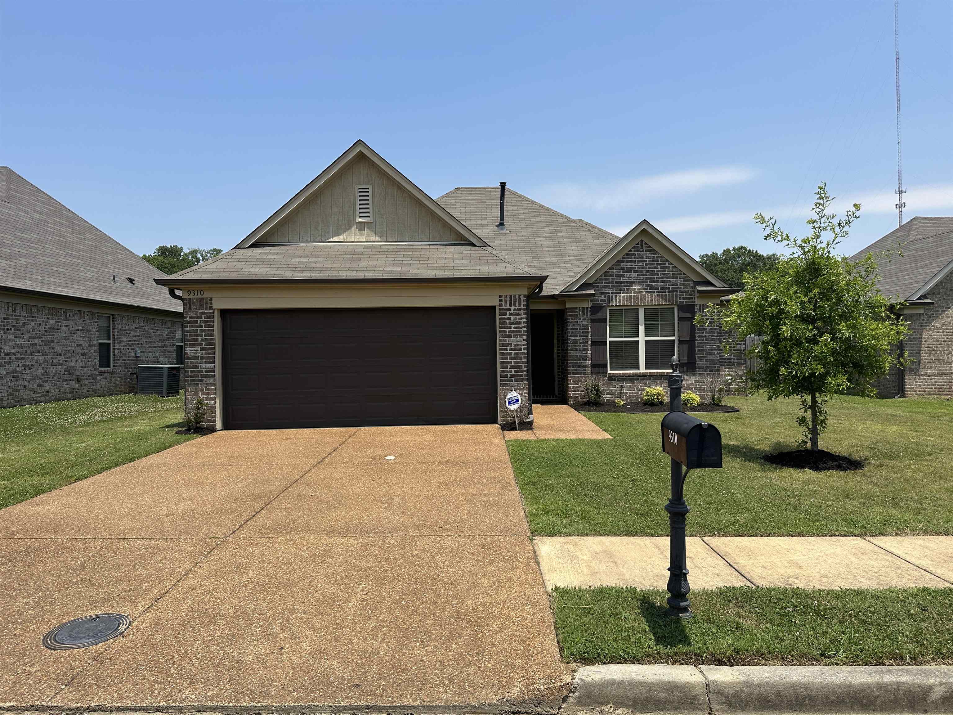 Property Photo:  9310 Chastain Pl  TN 38018 