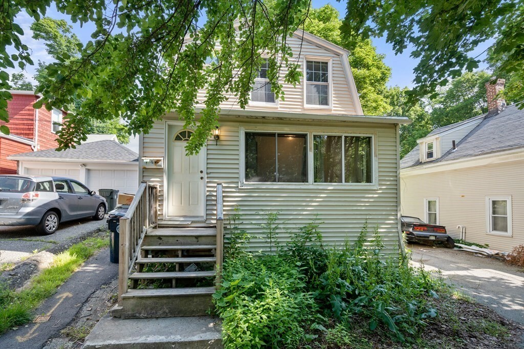 Property Photo:  28A Walnut St Ext  MA 01752 