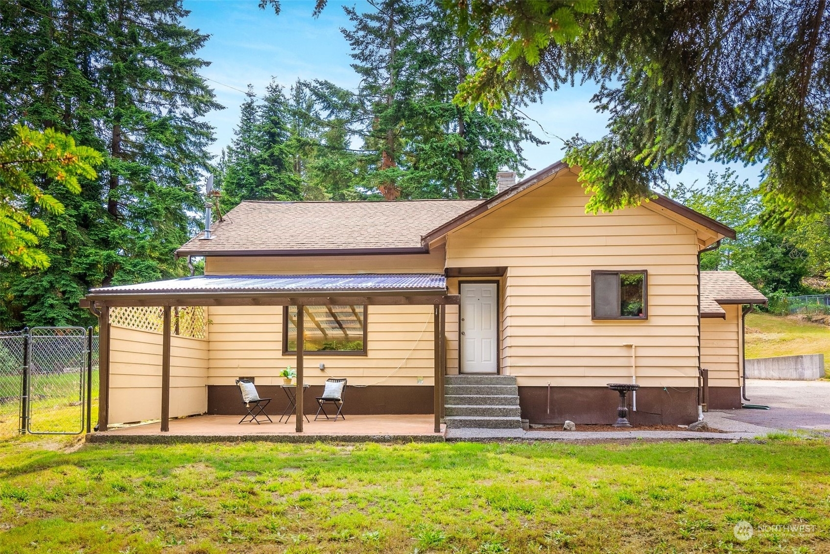 Property Photo:  17504 Olympic View Drive  WA 98026 