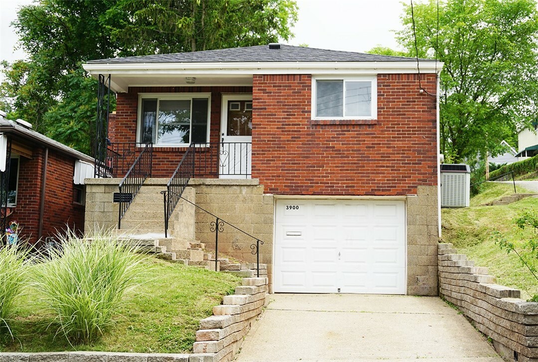 Property Photo:  3900 Desota Ave  PA 15132 