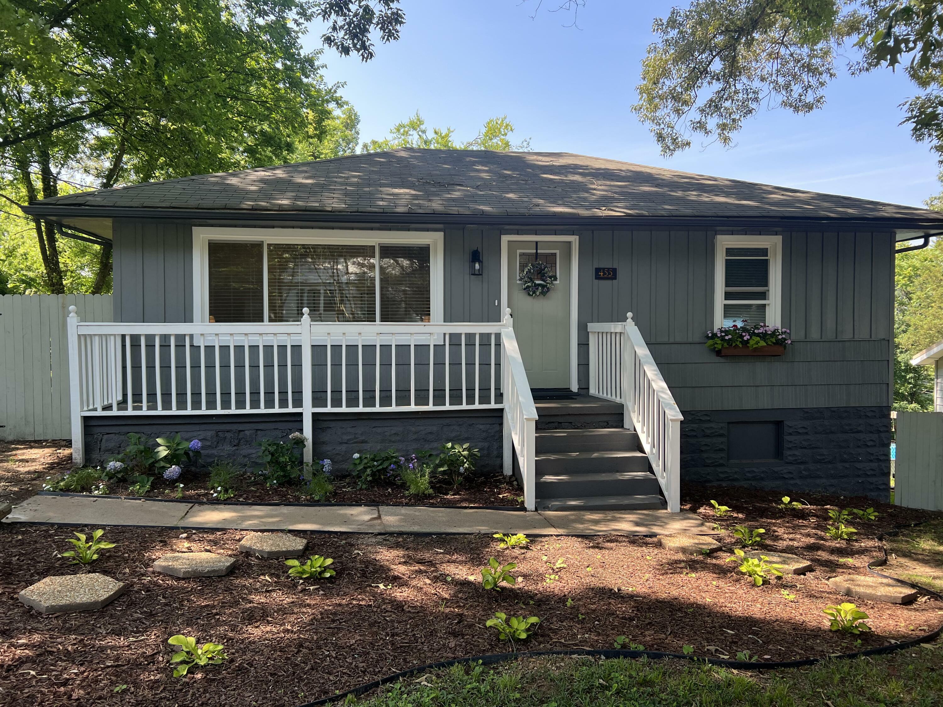 Property Photo:  455 Warren St  GA 30741 