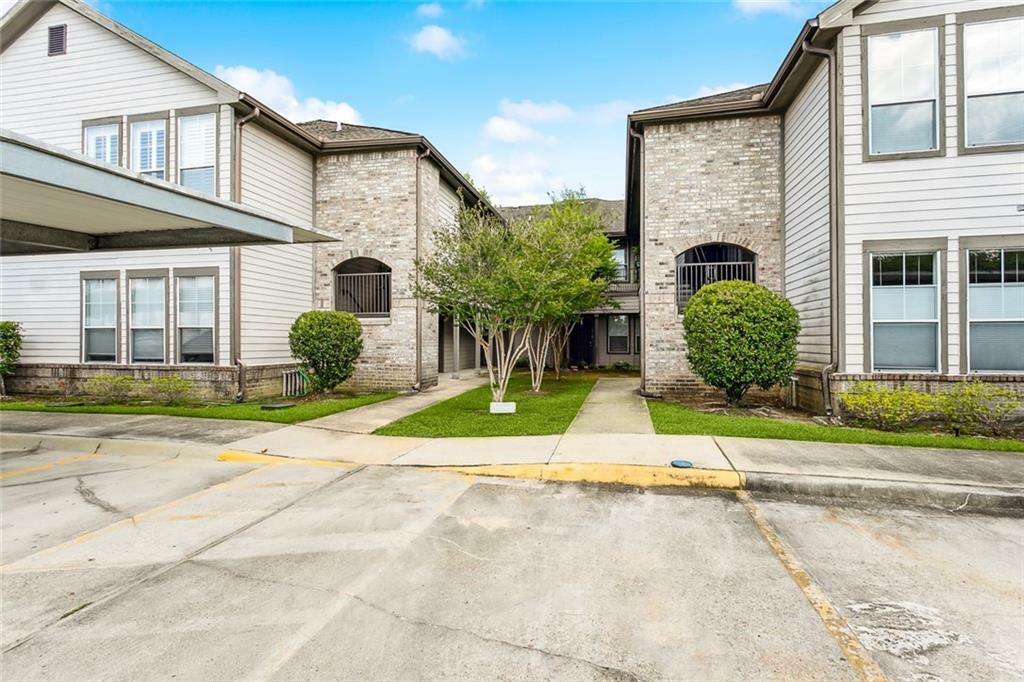 350 Emerald Forest Boulevard 23103  Covington LA 70433 photo