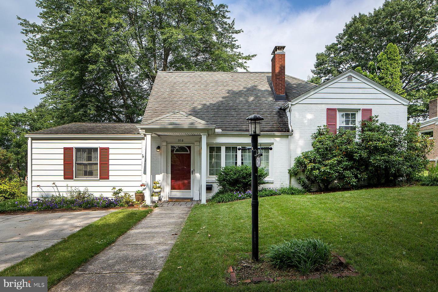 Property Photo:  514 Luther Road  PA 17111 