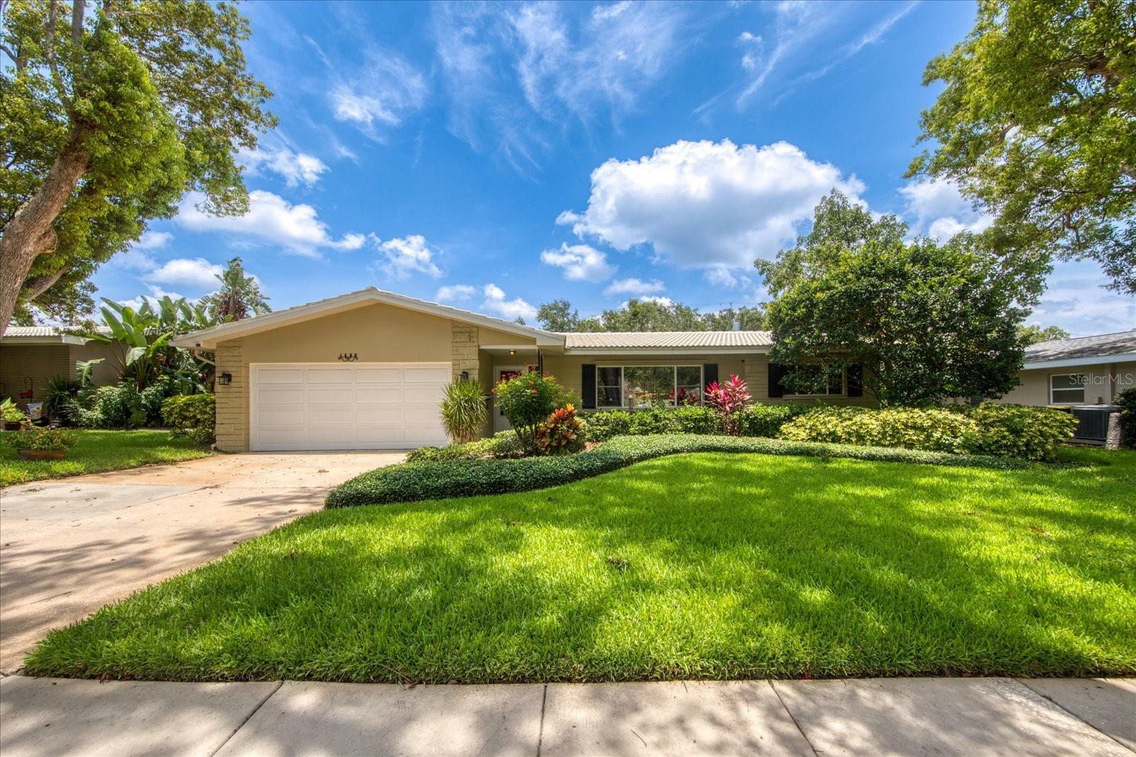 Property Photo: 1359 Whispering Pines Drive FL 33764