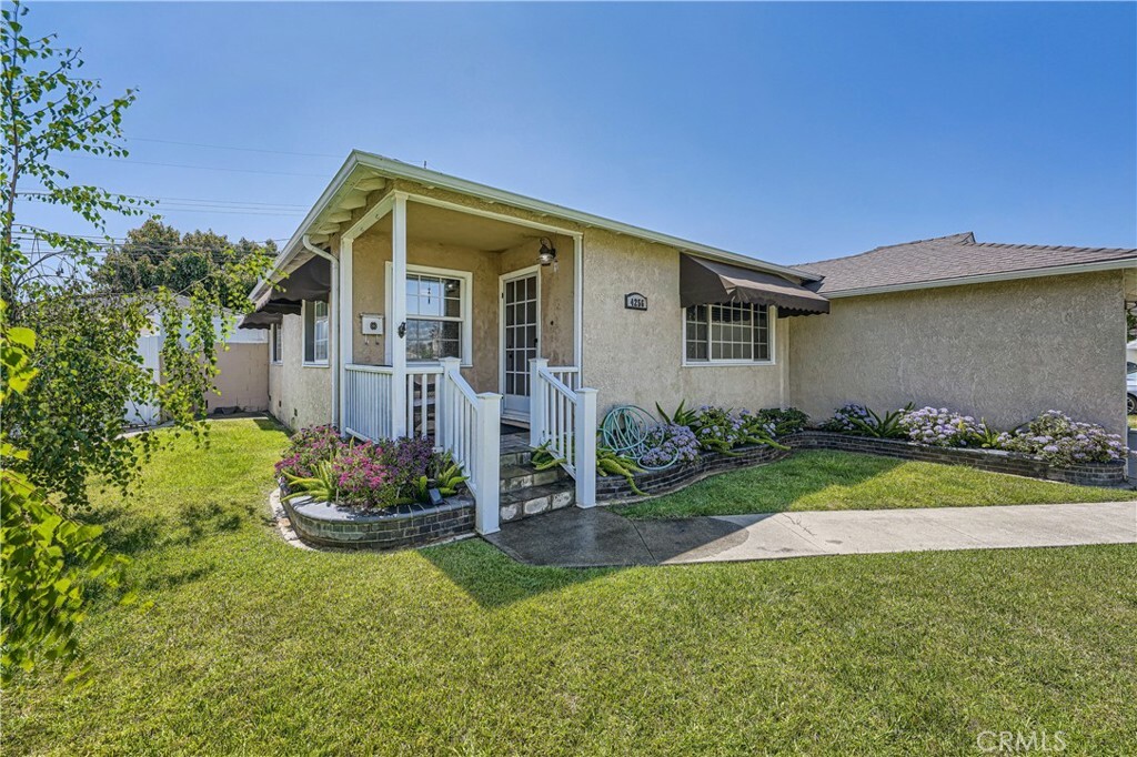 Property Photo:  4256 Pixie Avenue  CA 90712 