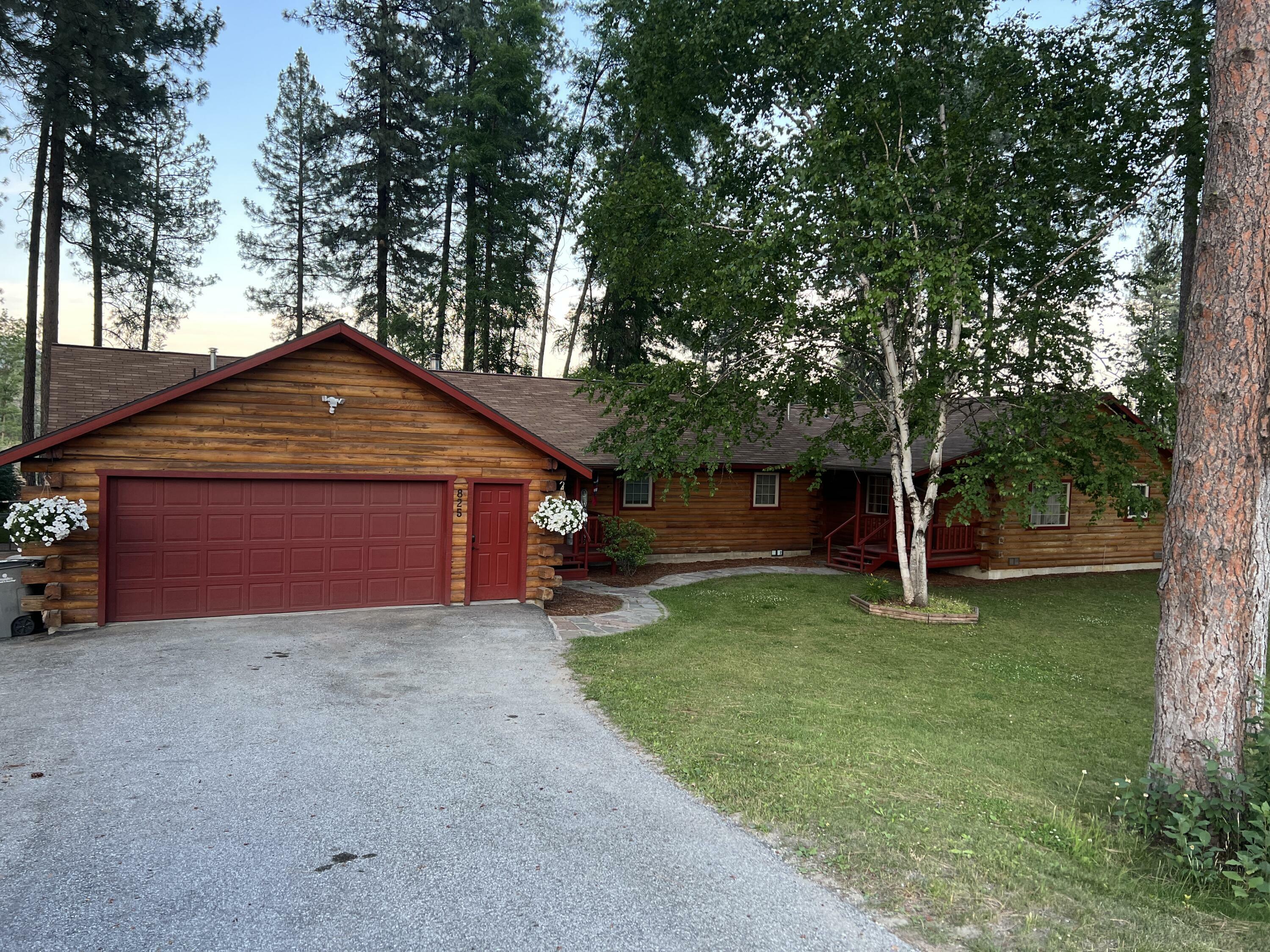 Property Photo:  825 S Josephine Rd  WA 99141 