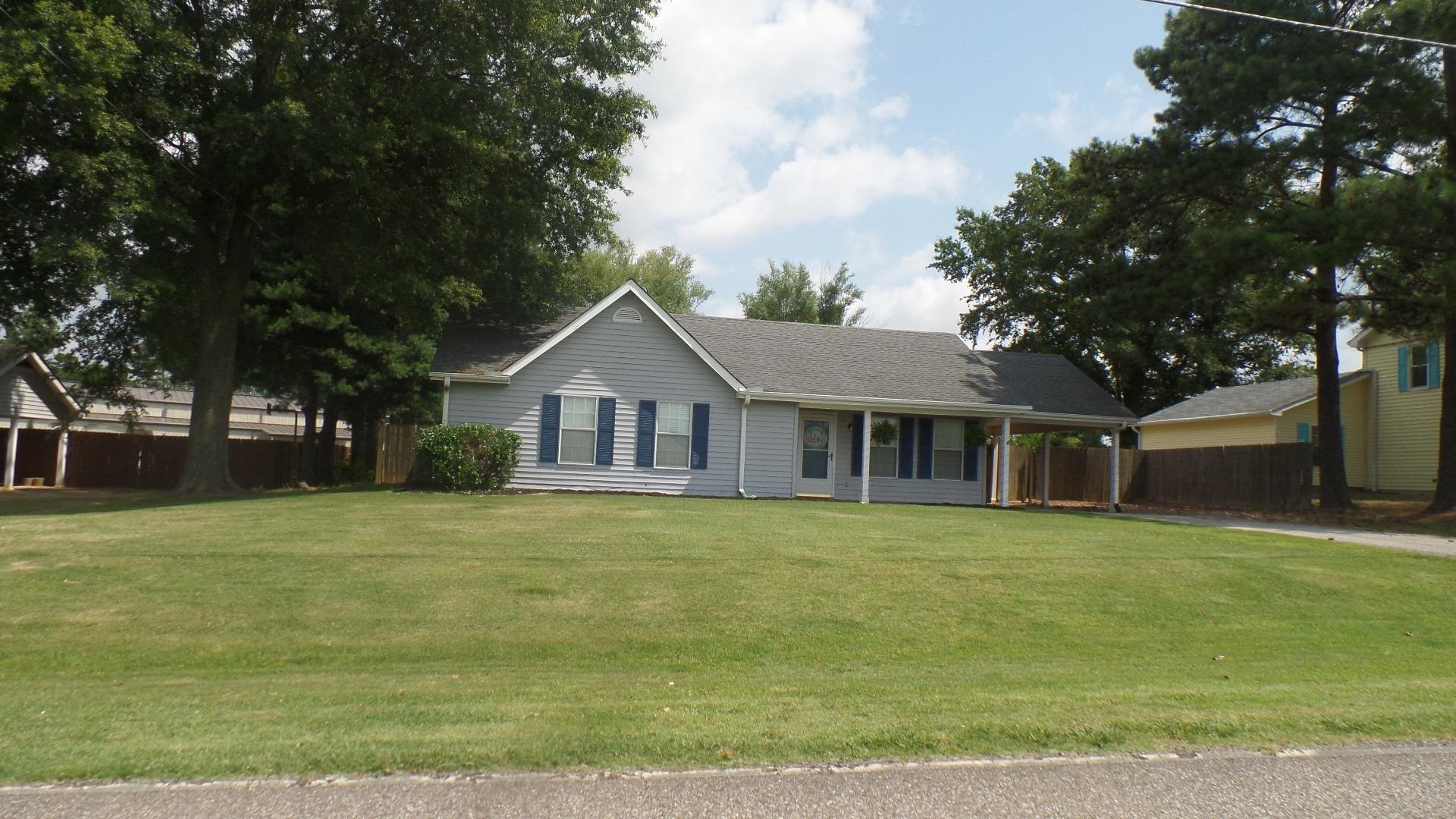 Property Photo:  22 Sanders  TN 38343 