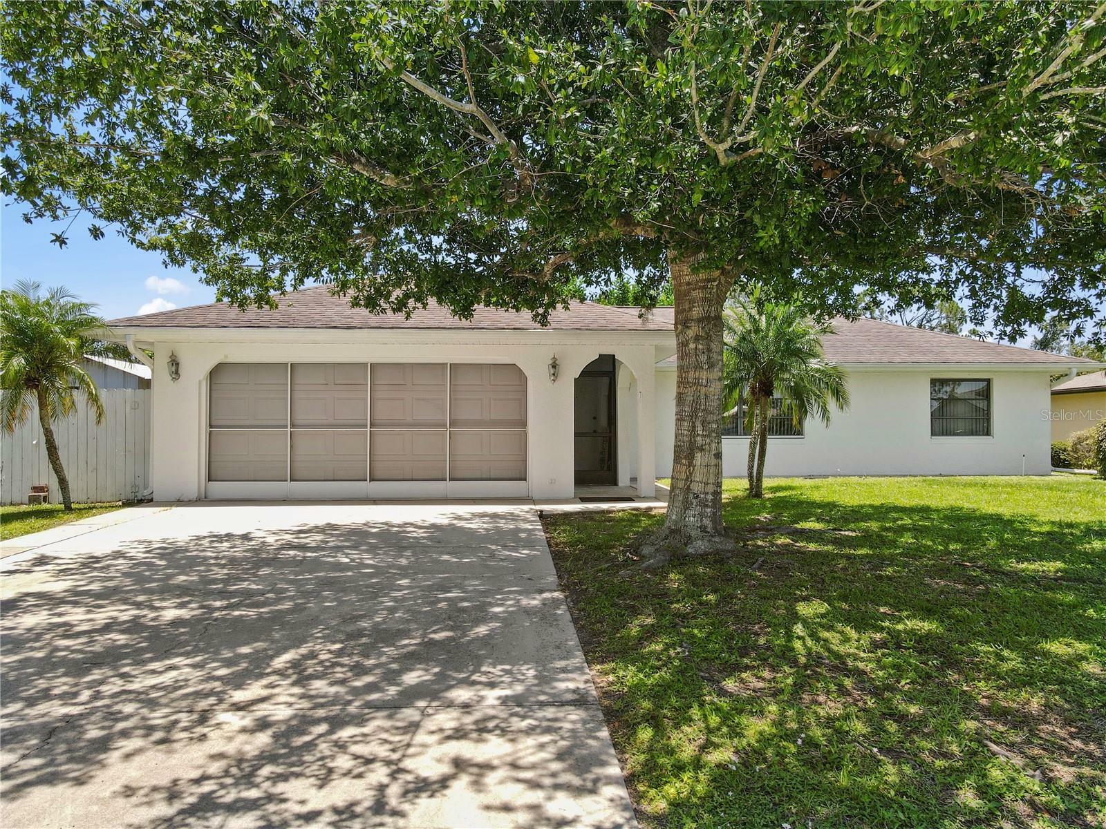 Property Photo:  1128 Inverness Street  FL 33952 