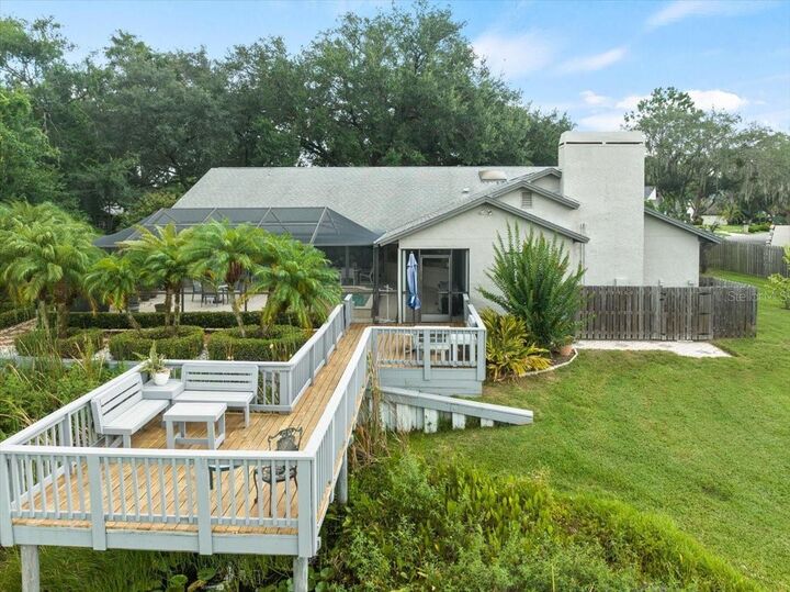 Property Photo:  1012 Sylvia Lane  FL 33613 