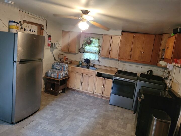 Property Photo: 112 Union St MA 01201