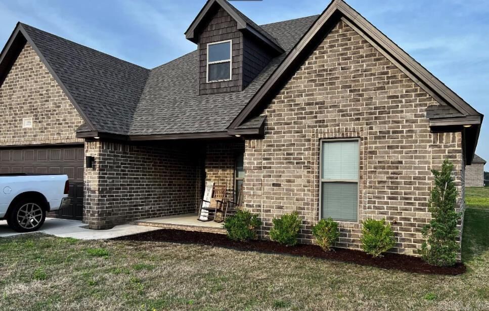 Property Photo:  106 Delle Lane  AR 72417 