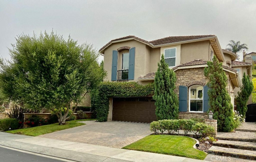 Property Photo:  27566 Country Lane Road  CA 92677 