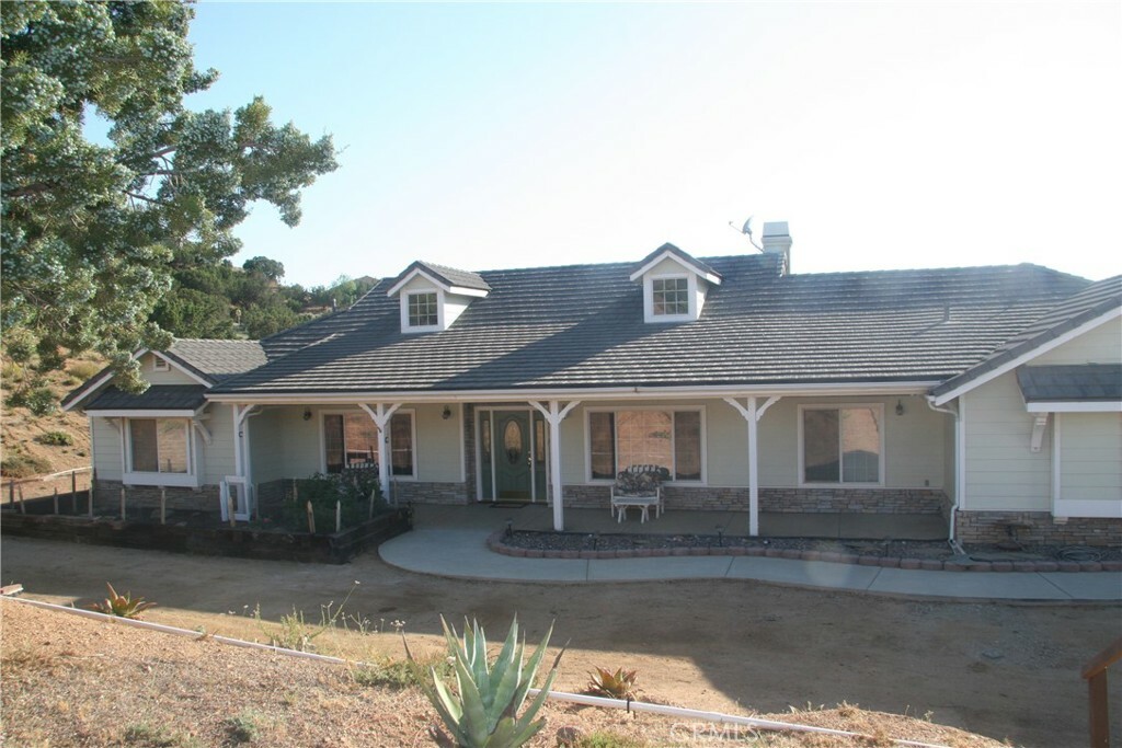 35211 Penman Road  Agua Dulce CA 91390 photo