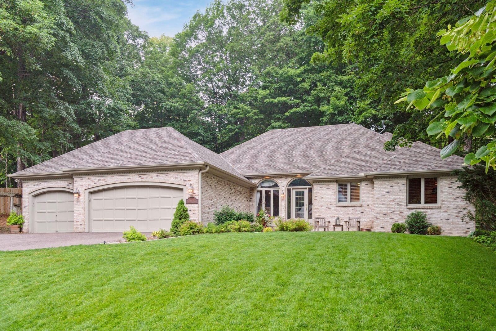 Property Photo: 16318 Limerick Lane MN 55345