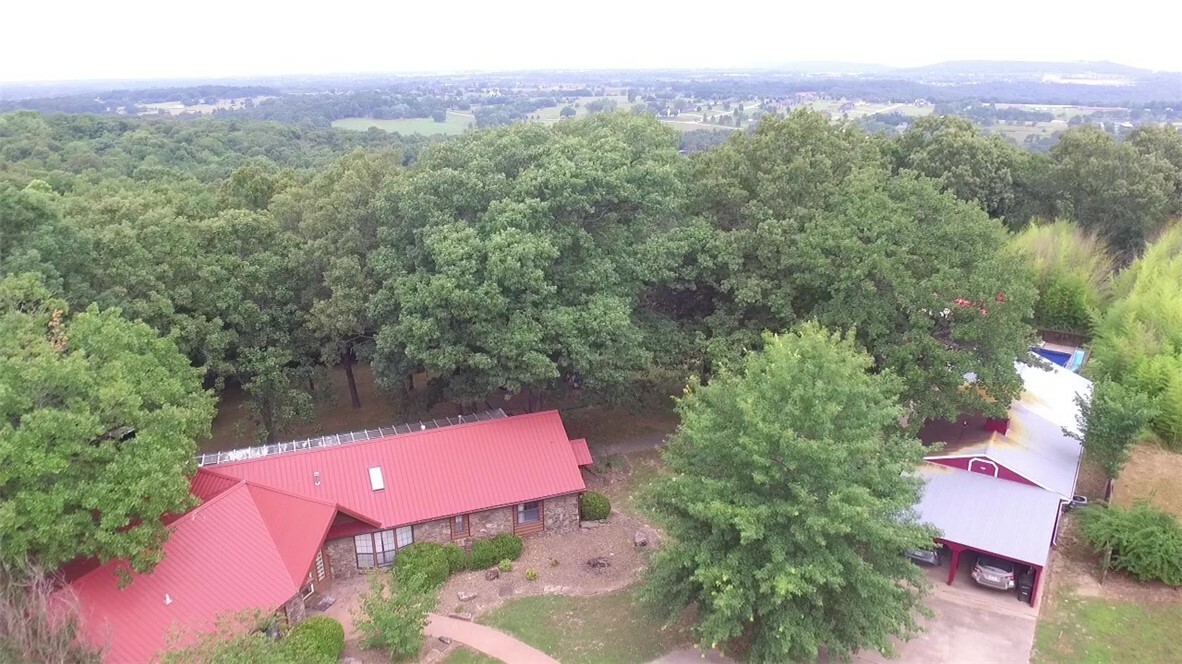 Property Photo:  3852 N Sassafras Hill Road  AR 72703 