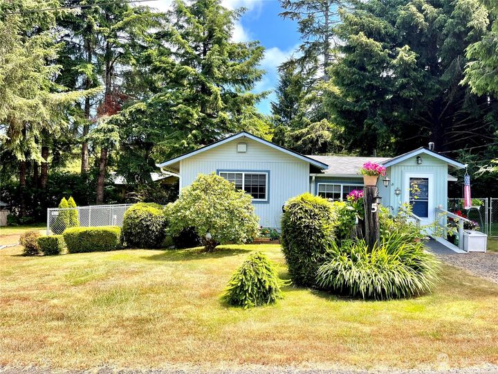 Property Photo: 5 Sequoia Place WA 98535