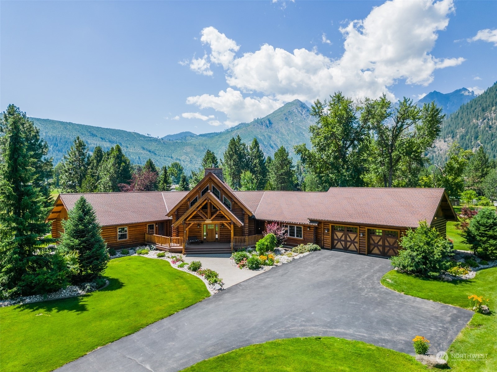 Property Photo: 12655 Shore Street WA 98826