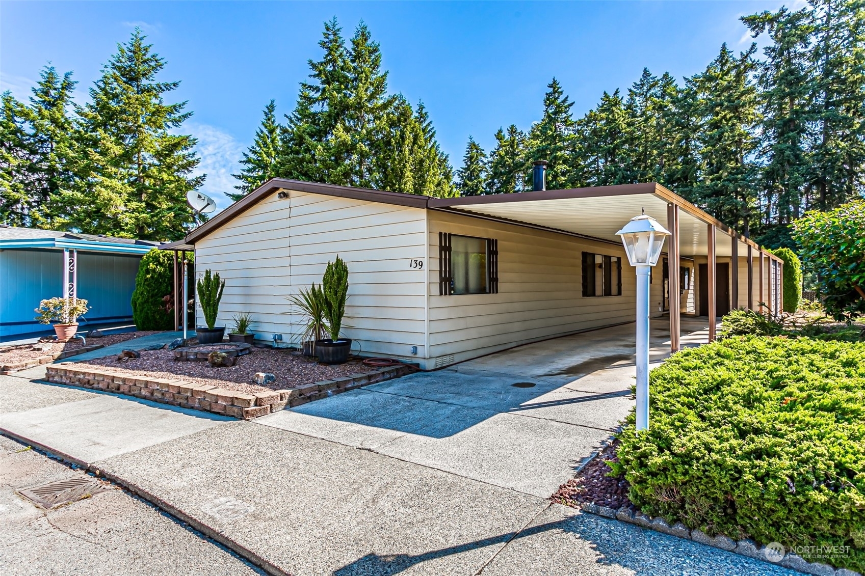 Property Photo:  2500 S 370th Street 139  WA 98003 