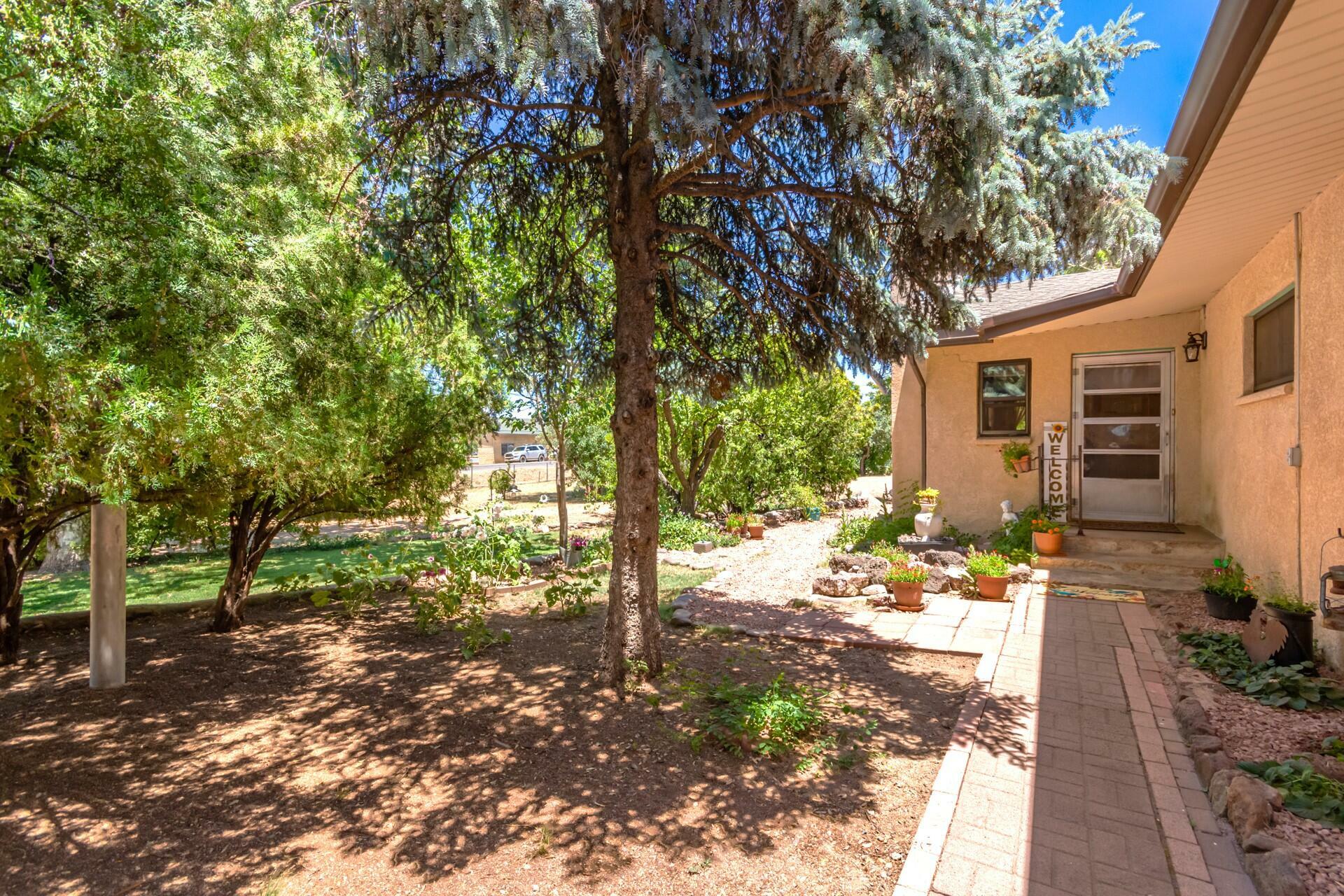 Property Photo:  1001 S Westerly Road  AZ 85541 