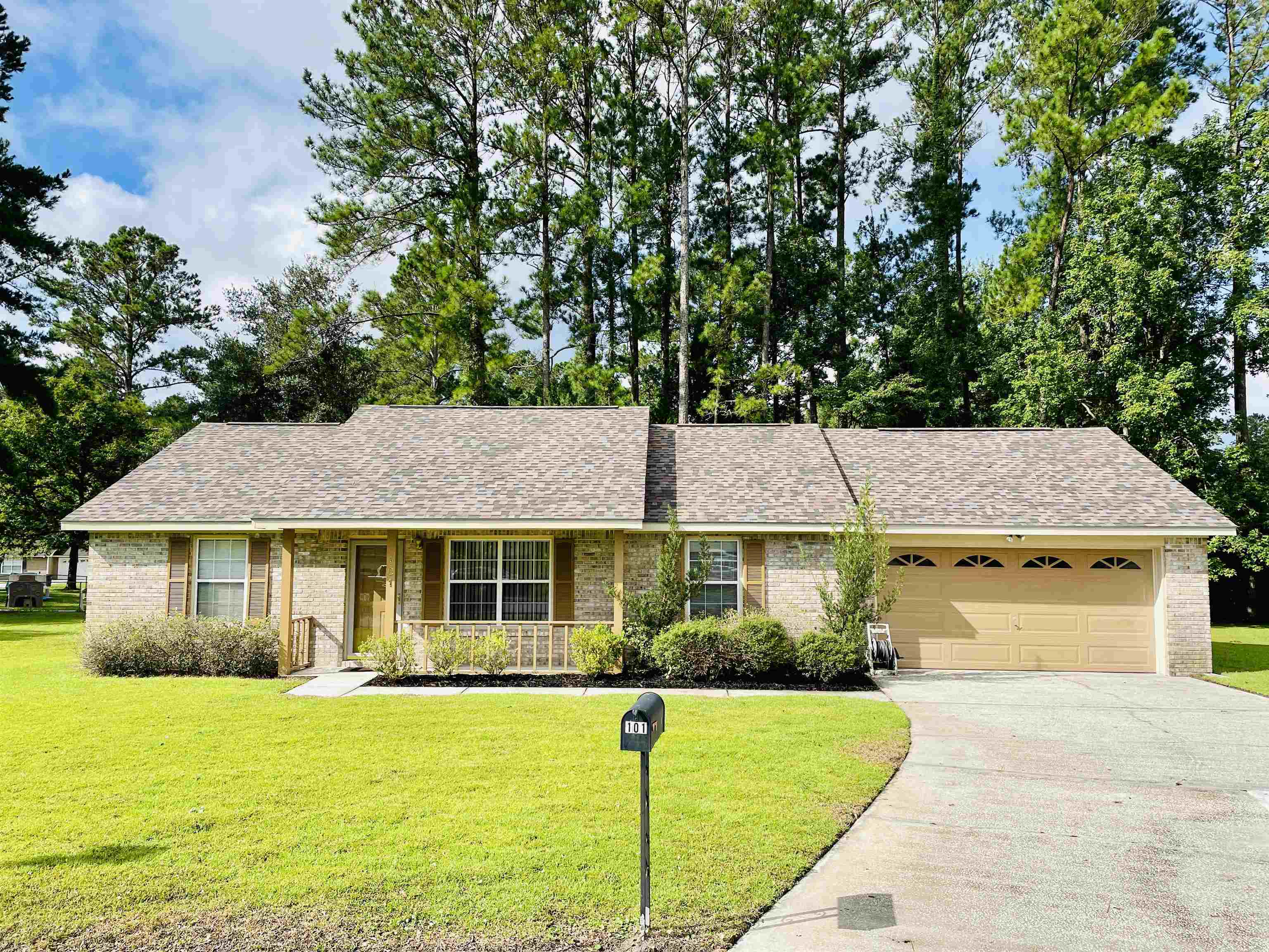 Property Photo: 101 Huntington Drive GA 31548