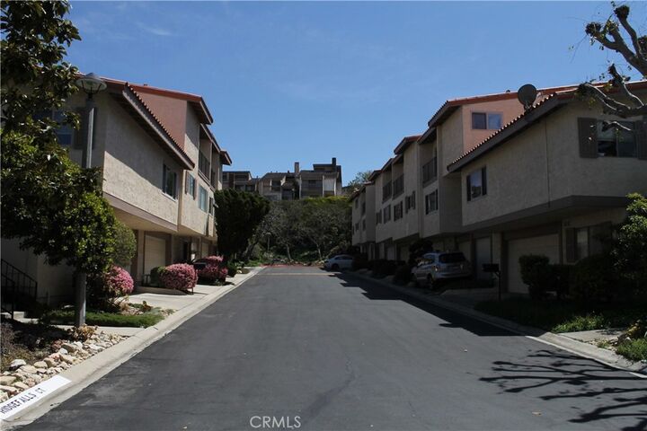 Property Photo:  28326 Ridgefalls Court  CA 90275 
