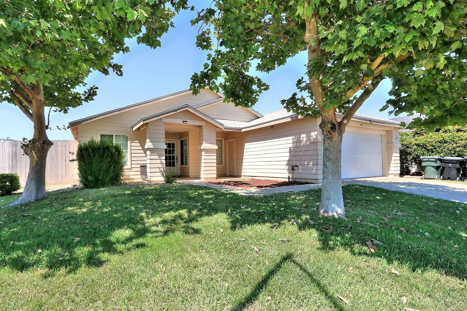 Property Photo:  9101 Greco Court  CA 95829 