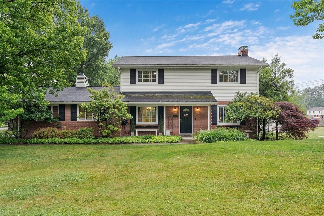 Property Photo:  114 Hamilton Drive  PA 15143 