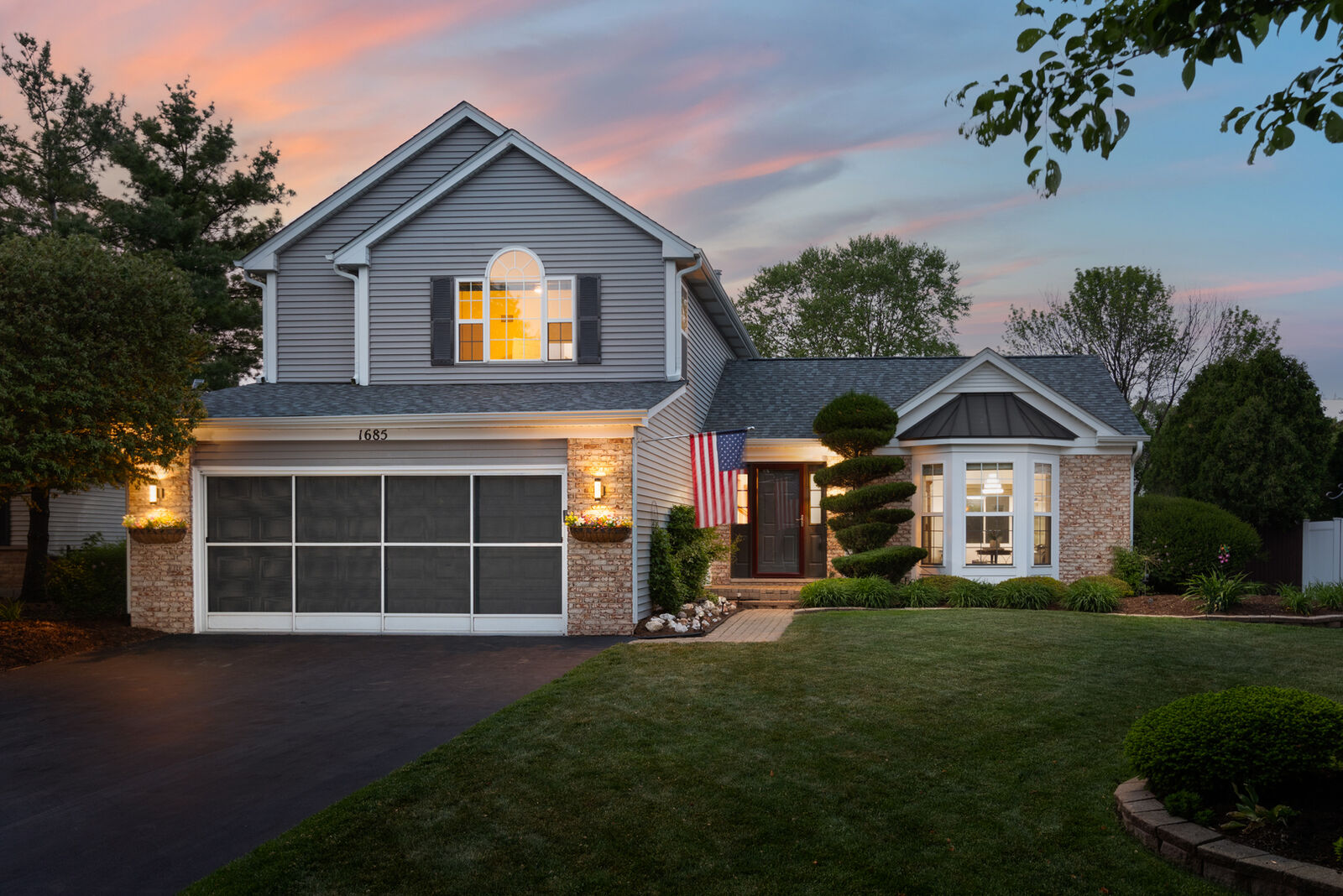 Property Photo:  1685 Maroon Bells Lane  IL 60490 