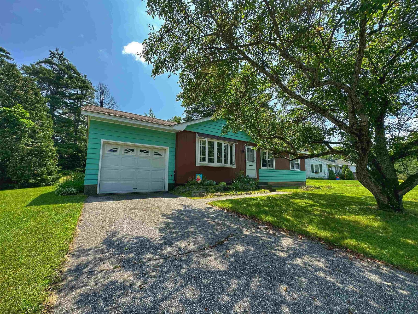 Property Photo: 6 Dolores Street NH 03773