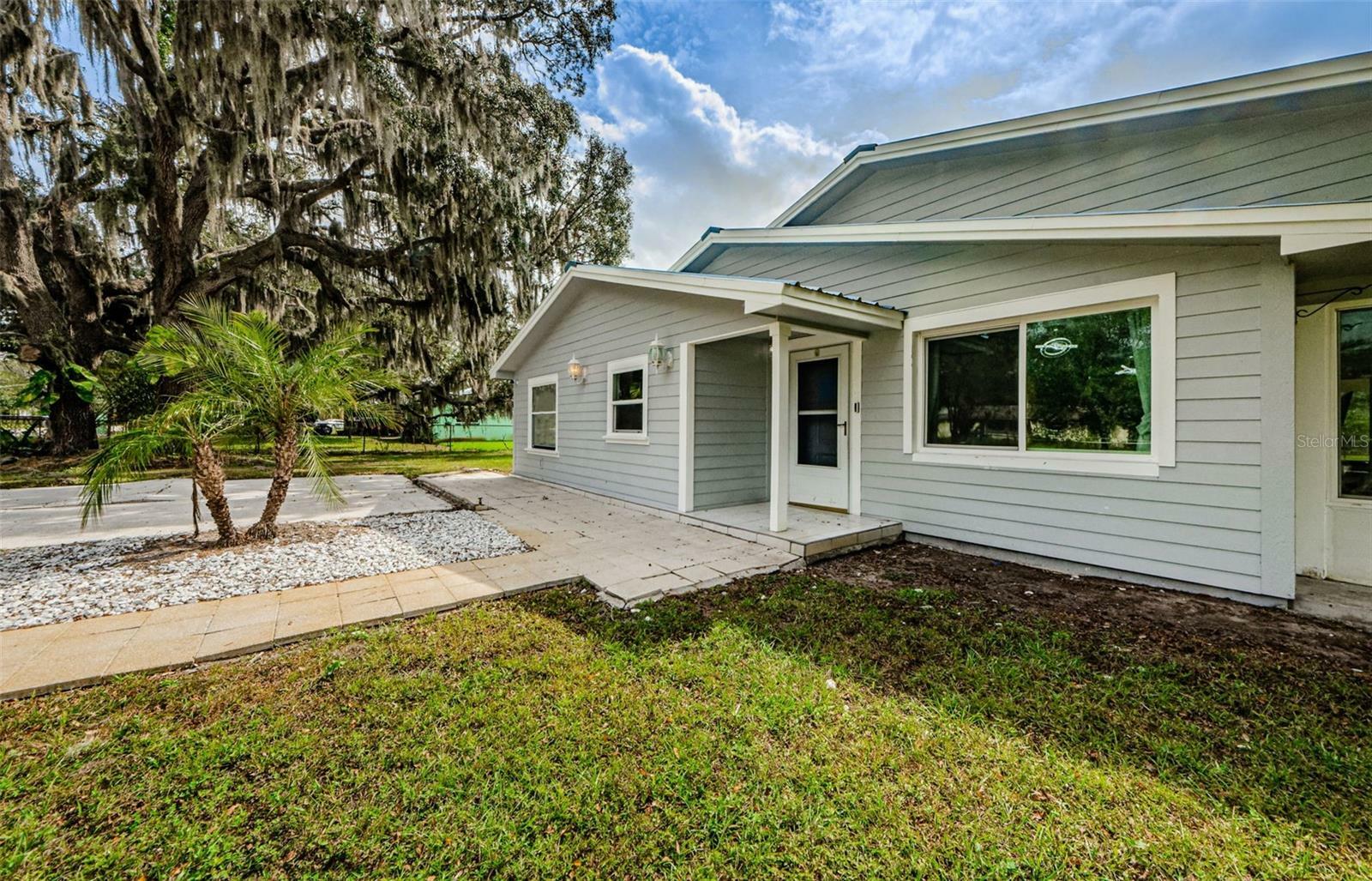 Property Photo: 11403 Tucker Road FL 33569