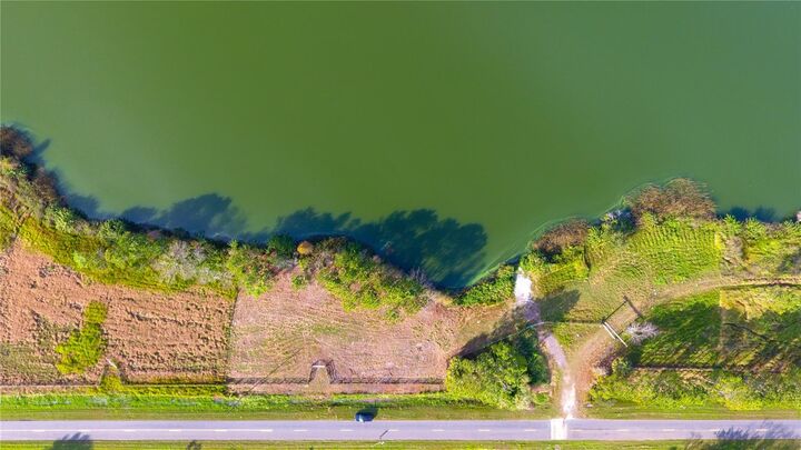 Property Photo:  1380 Old Brewster Road  FL 33841 