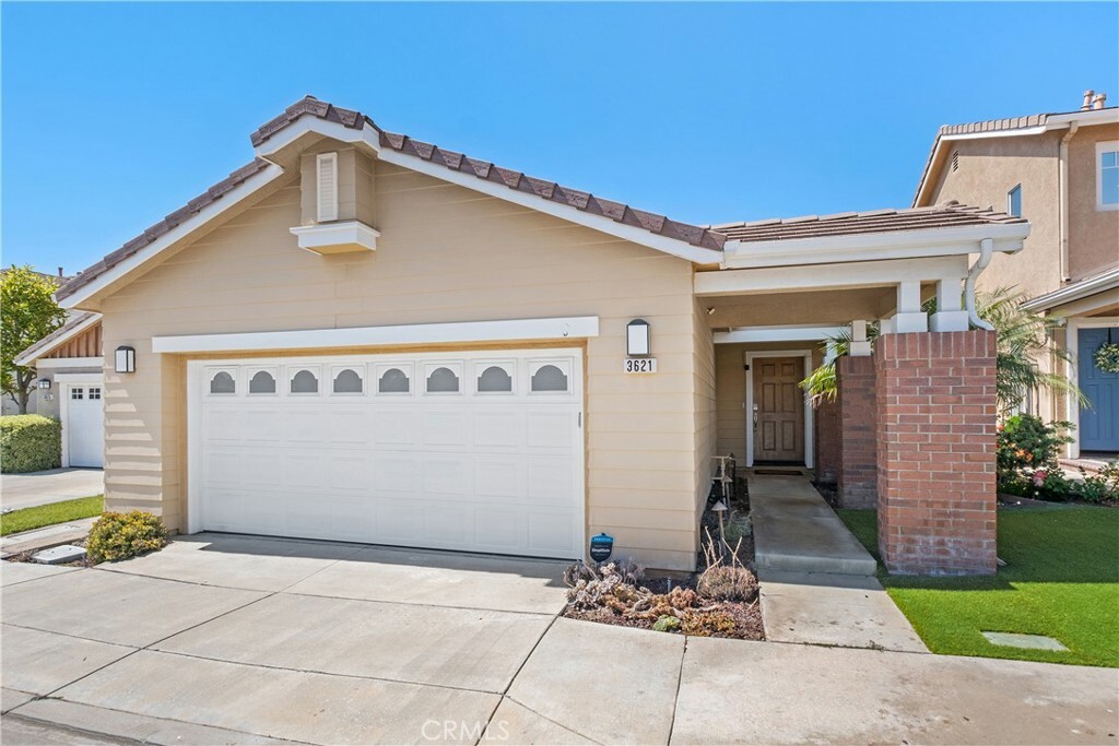 Property Photo:  3621 Woodpecker Street  CA 92823 