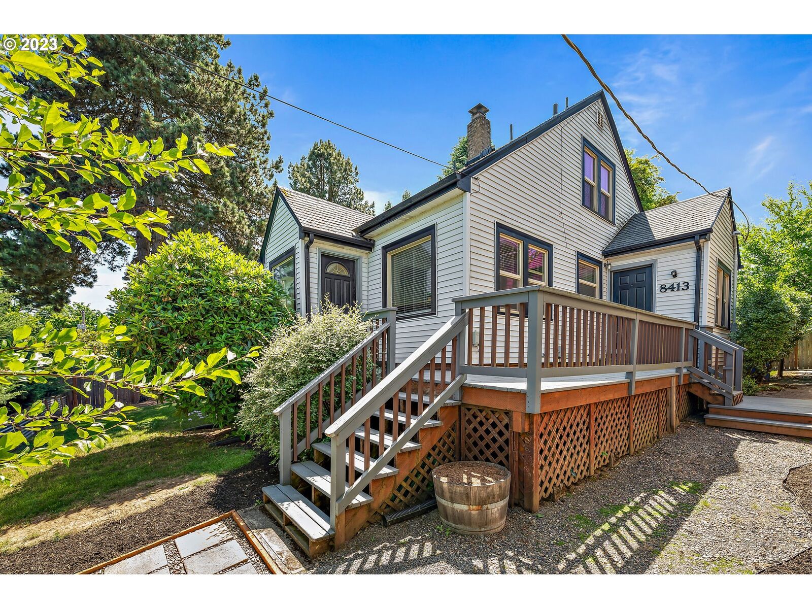 Property Photo:  8413 SW 4th Ave  OR 97219 