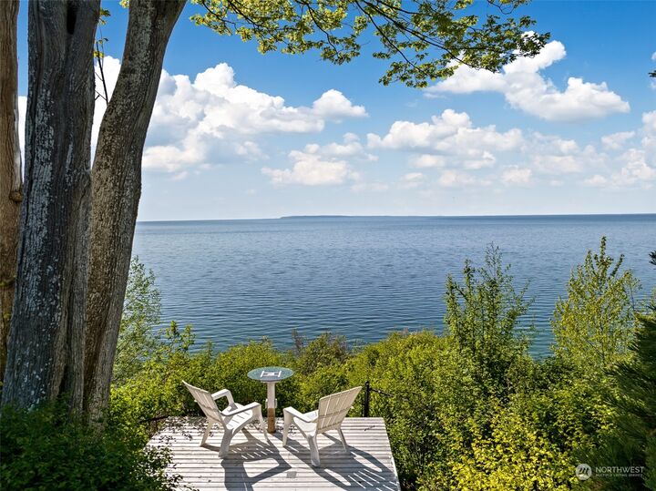 Property Photo: 8581 Semiahmoo Drive WA 98230