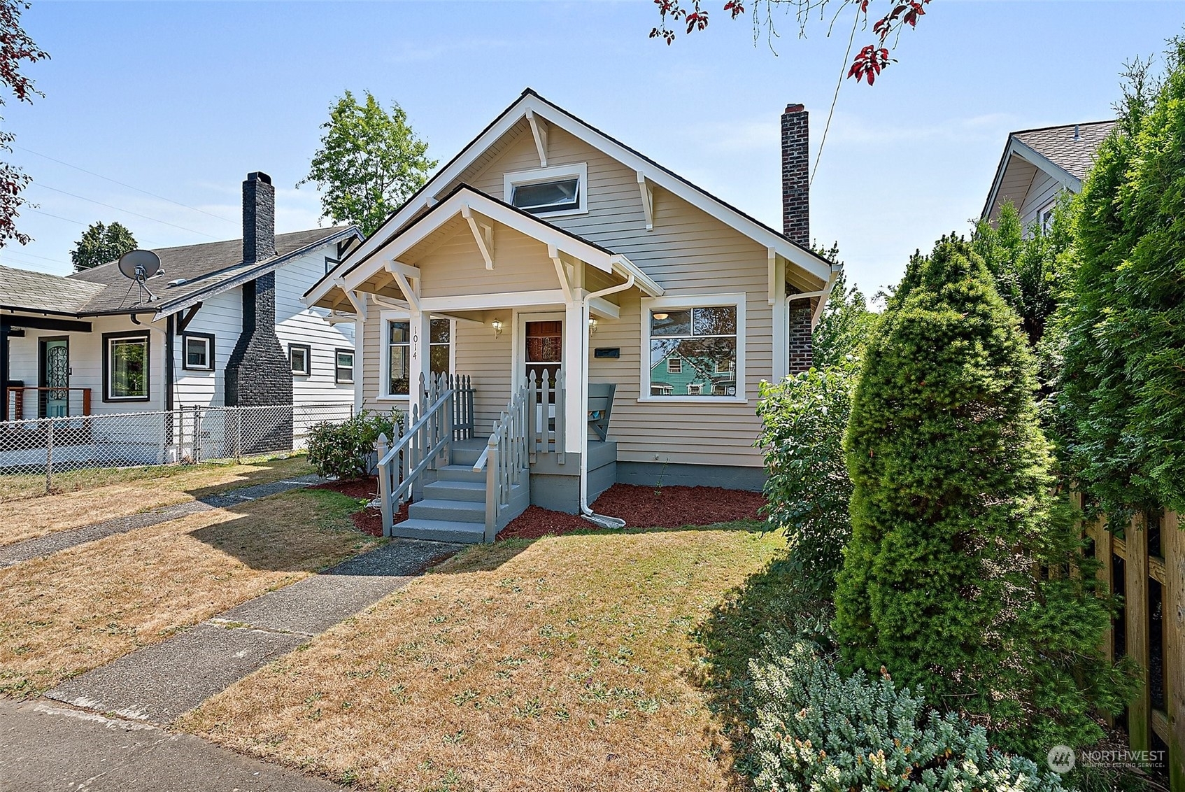 Property Photo:  1014 S 61st Street  WA 98408 