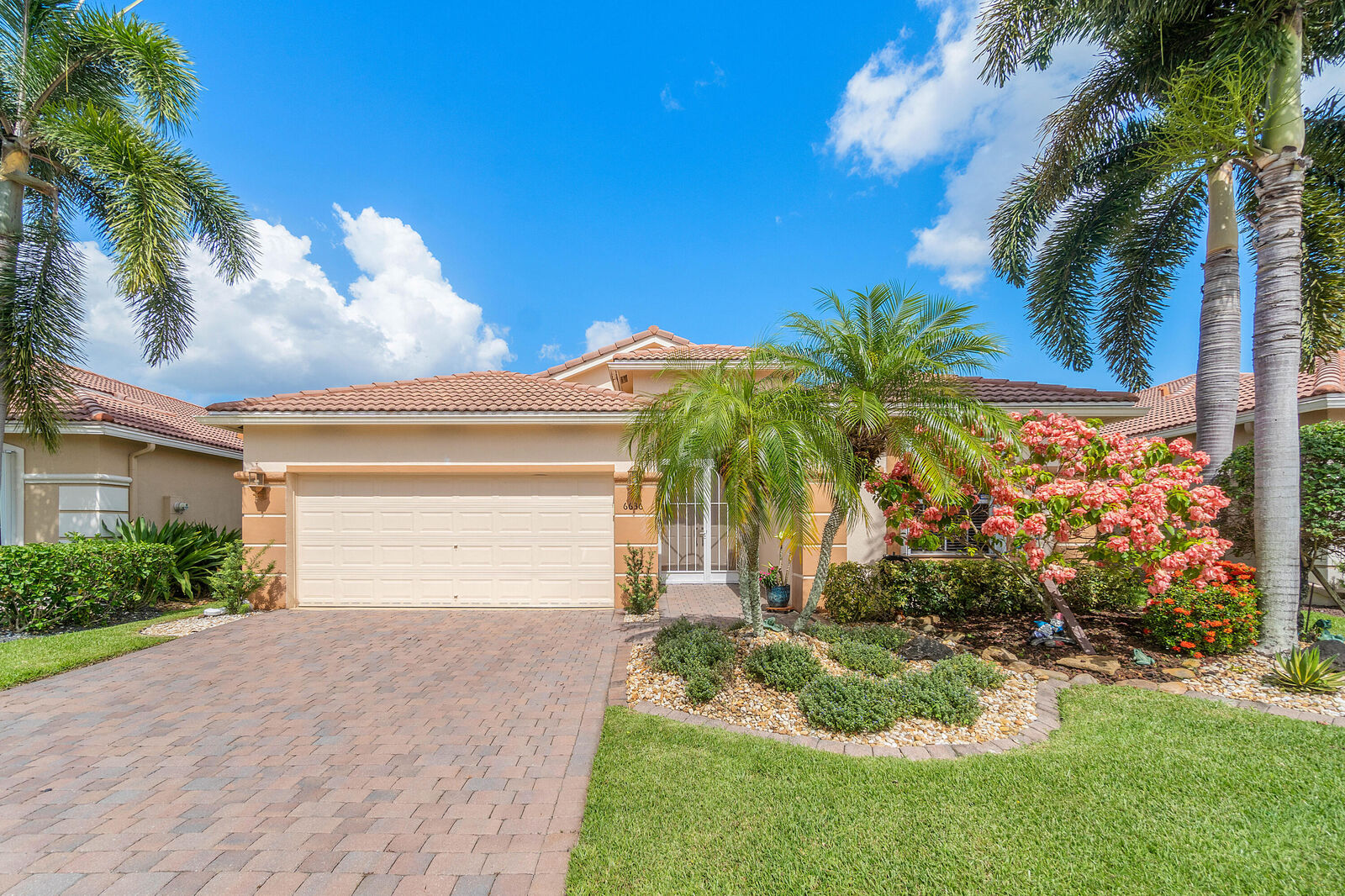 Property Photo:  6636 Via Bellini  FL 33467 