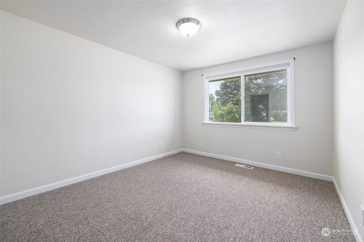 Property Photo: 1727 Sunset Drive WA 98233