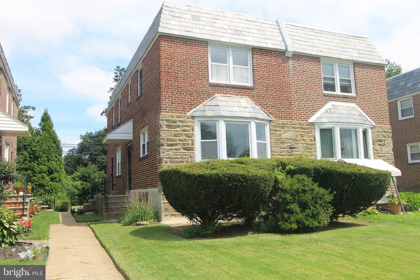 Property Photo: 8415 Lynnewood Rd PA 19150