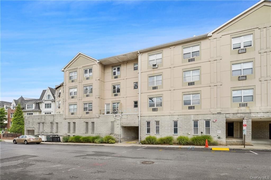 Property Photo: 400 Mount Pleasant Avenue 1B NY 10543